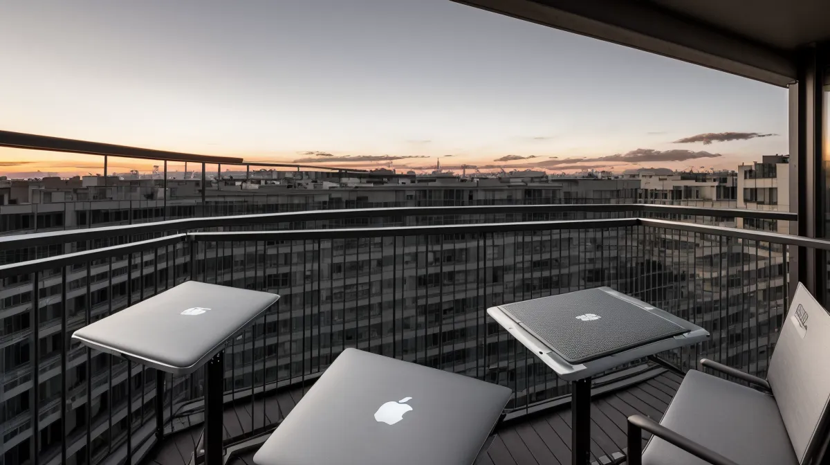 Private Internet Access Review for Digital Nomads Needing Low Latency